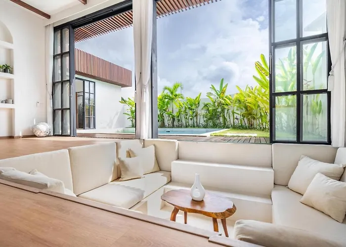 Villa Palm Sugar - Stylish 3br Retreat With Pool Jimbaran