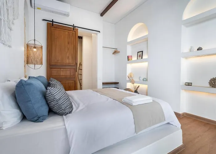 Villa Palm Sugar - Stylish 3br Retreat With Pool Jimbaran