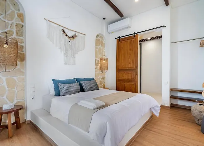 Palm Sugar - Stylish 3br Retreat With Pool Villa