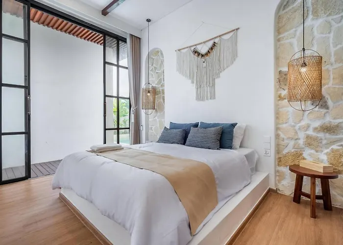 Villa Palm Sugar - Stylish 3br Retreat With Pool