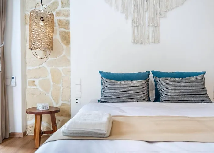 Villa Palm Sugar - Stylish 3br Retreat With Pool Jimbaran