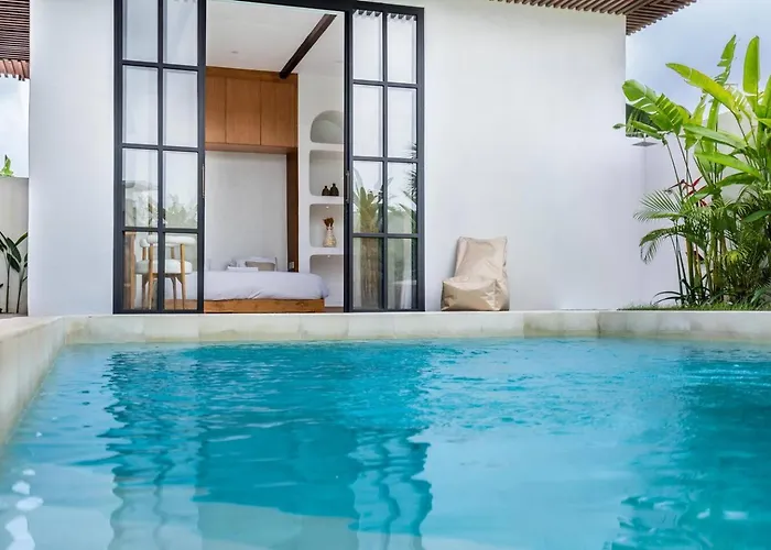 Palm Sugar - Stylish 3br Retreat With Pool *